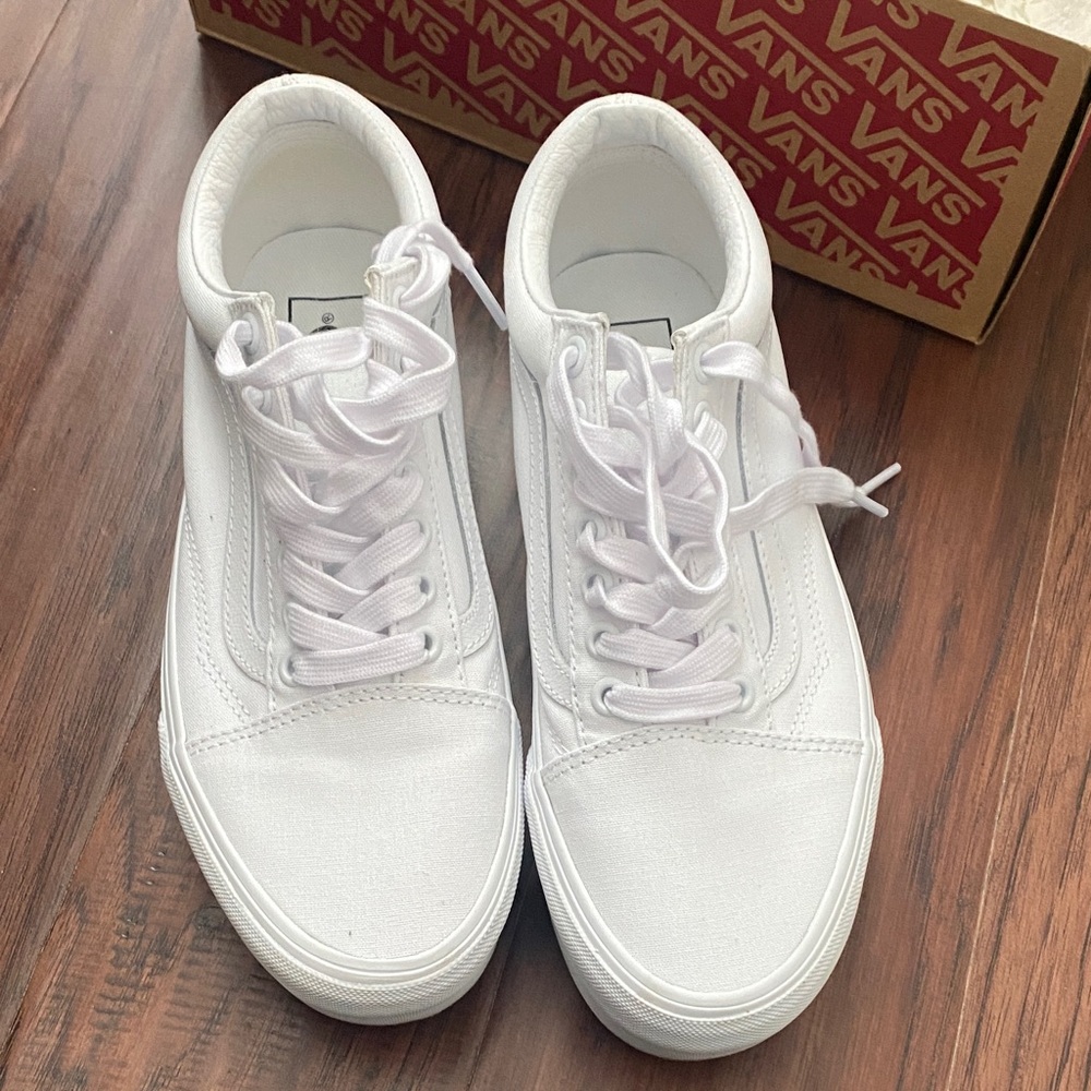 Vans All-White Low-Top Sneakers - Picture 8 of 11
